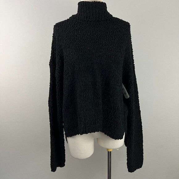 NWT BOBEAU Black Teddy Bear Turtle Neck Sweater (M) - Picture 2 of 8